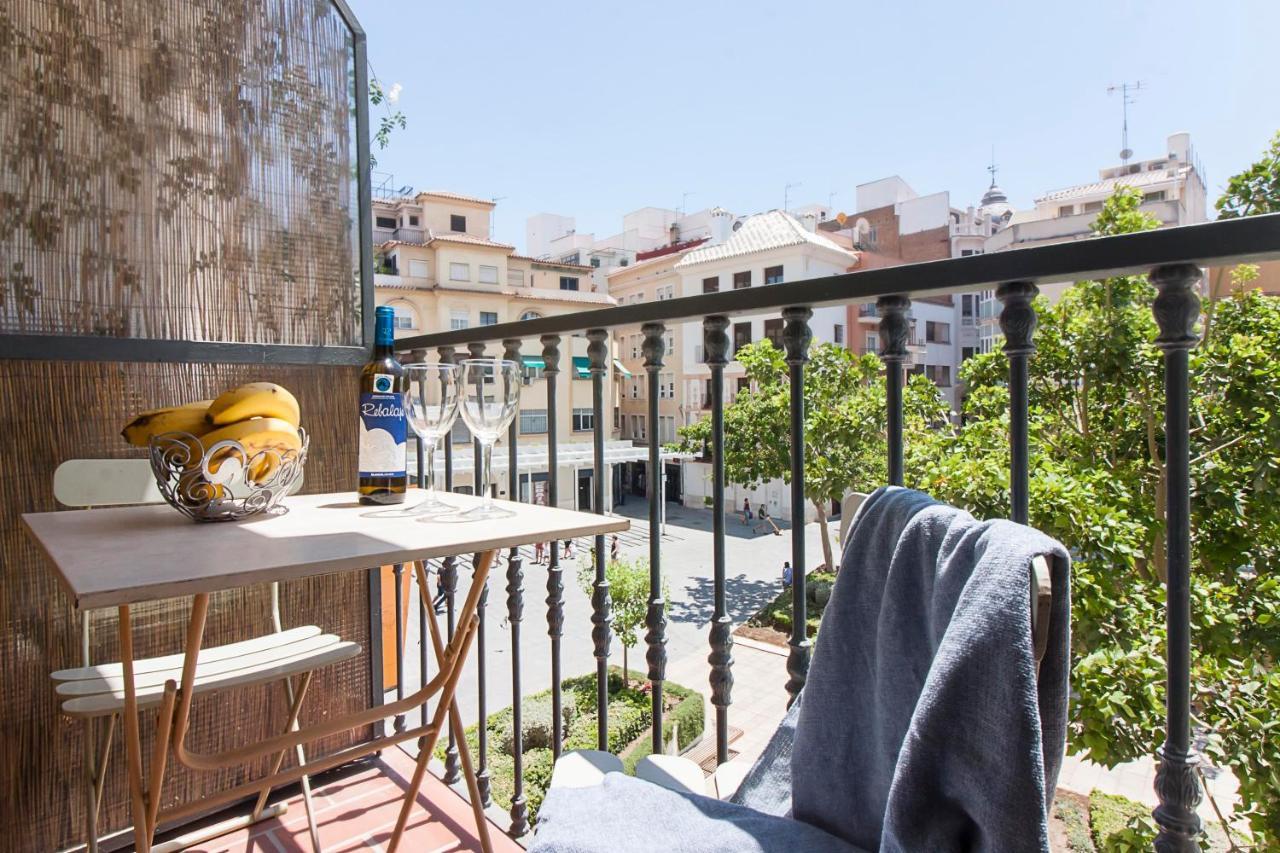 Camas Apartments! Malaga Exterior photo